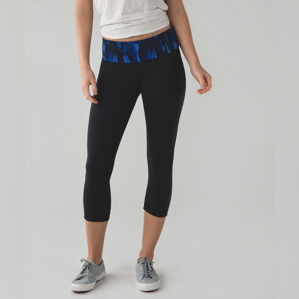 Lululemon Wunder Under Crop III (Reversible)
